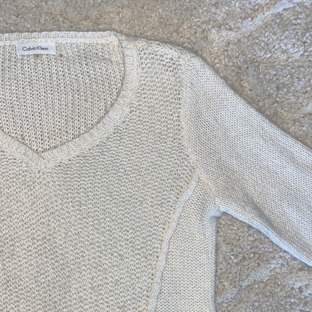 Medium White Calvin Klein Sweater